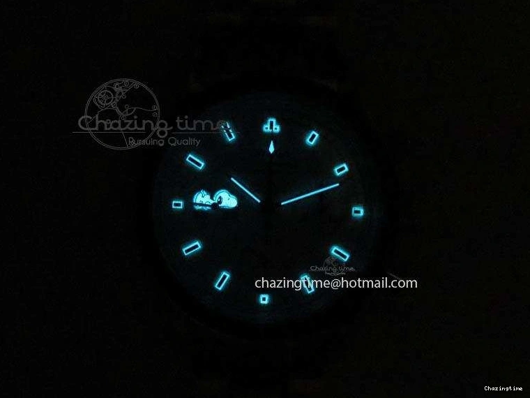 0429 Efficient Speedmaster JHF SS Snoopy Award 45th Anniversary White dial On SS Bracelet 8239